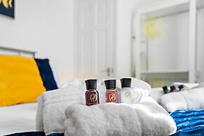 Stay In Cardiff Canton St. John's Court Apartment