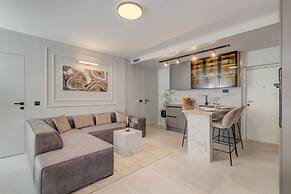 Beachfront Holiday Apartments