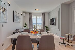 Beachfront Holiday Apartments