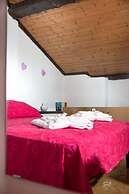 Feel at Home - Casa Graziosa