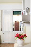 Feel at Home - Casa Linda