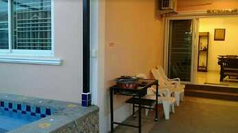 Wongsuwan Pool Villa