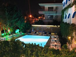 Altinyaz Hotel