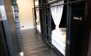 Kloem Hostel - Adults Only