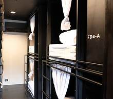 Kloem Hostel - Adults Only