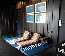 Kloem Hostel - Adults Only