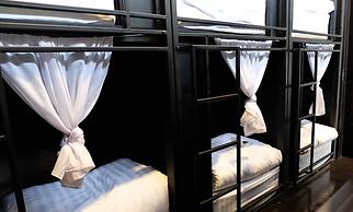 Kloem Hostel - Adults Only