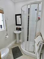 Ocean Golf Guest House