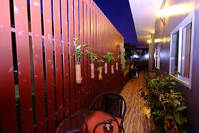 Lanta at Lanta Place