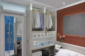 Gaudint Barcelona suites