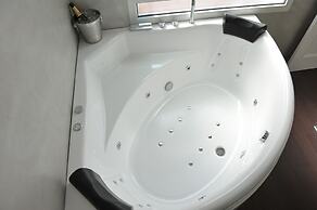 Gaudint Barcelona suites