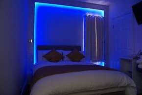 LG Thai Derm Spa & Guesthouse