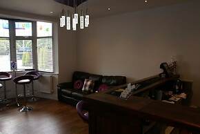LG Thai Derm Spa & Guesthouse