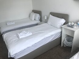 LG Thai Derm Spa & Guesthouse