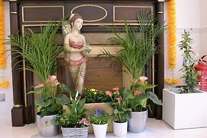LG Thai Derm Spa & Guesthouse