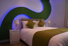 LG Thai Derm Spa & Guesthouse