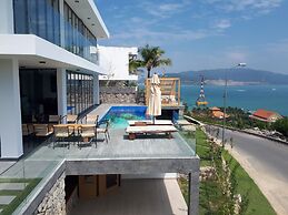 Nha Trang Harbor View Villa