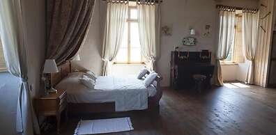 Logis De Riparfonds