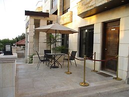 Alqimah Serviced Hotel Apartments