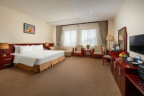 A25 Hotel - 705 Lac Long Quan