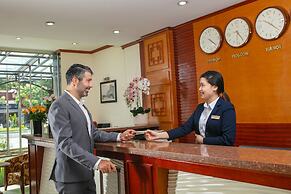 A25 Hotel - 705 Lac Long Quan