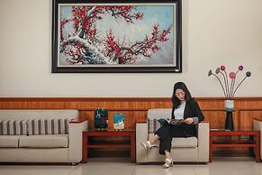 A25 Hotel - 705 Lac Long Quan