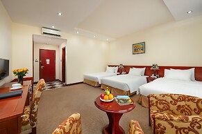 A25 Hotel - 705 Lac Long Quan