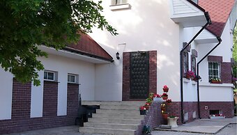 Motel Nadezhda