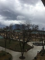 The Orchard Retreat & Spa, Srinagar