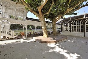 Pavillon Bleu
