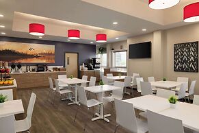 Microtel Inn & Suites By Wyndham Val-d Or