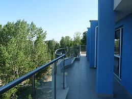 Sofia Apartments in Sunny Residence