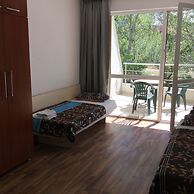 Sofia Apartments in Sunny Residence