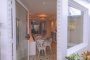 Ataraxy Hotel Boutique