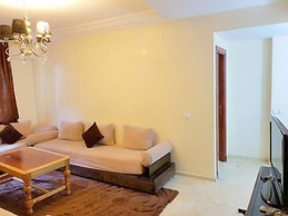 Apartment Next to the Beach