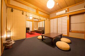 Hiroshima Danbara Guesthouse by EXseed