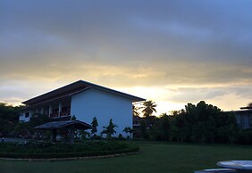 Chiang Kham Tilue Resort