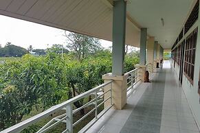 Rai Fhun Pen Jing Resort