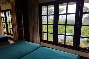 Rai Fhun Pen Jing Resort