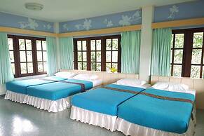 Rai Fhun Pen Jing Resort