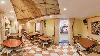 Hotel Oazis