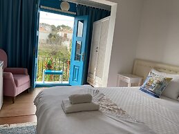 Sarı Köşk Butik Hotel