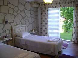 Sarı Köşk Butik Hotel