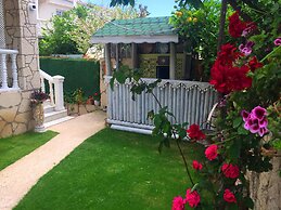 Sarı Köşk Butik Hotel