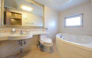 Central Tourist Hotel