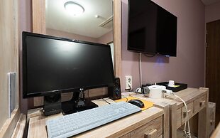 Central Tourist Hotel