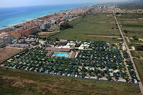 Camping y Bungalows Monmar