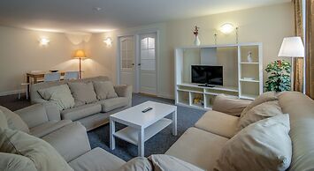 PiterStay Aparthotel