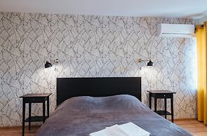 PiterStay Aparthotel