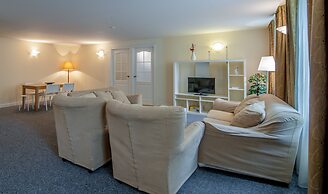 PiterStay Aparthotel